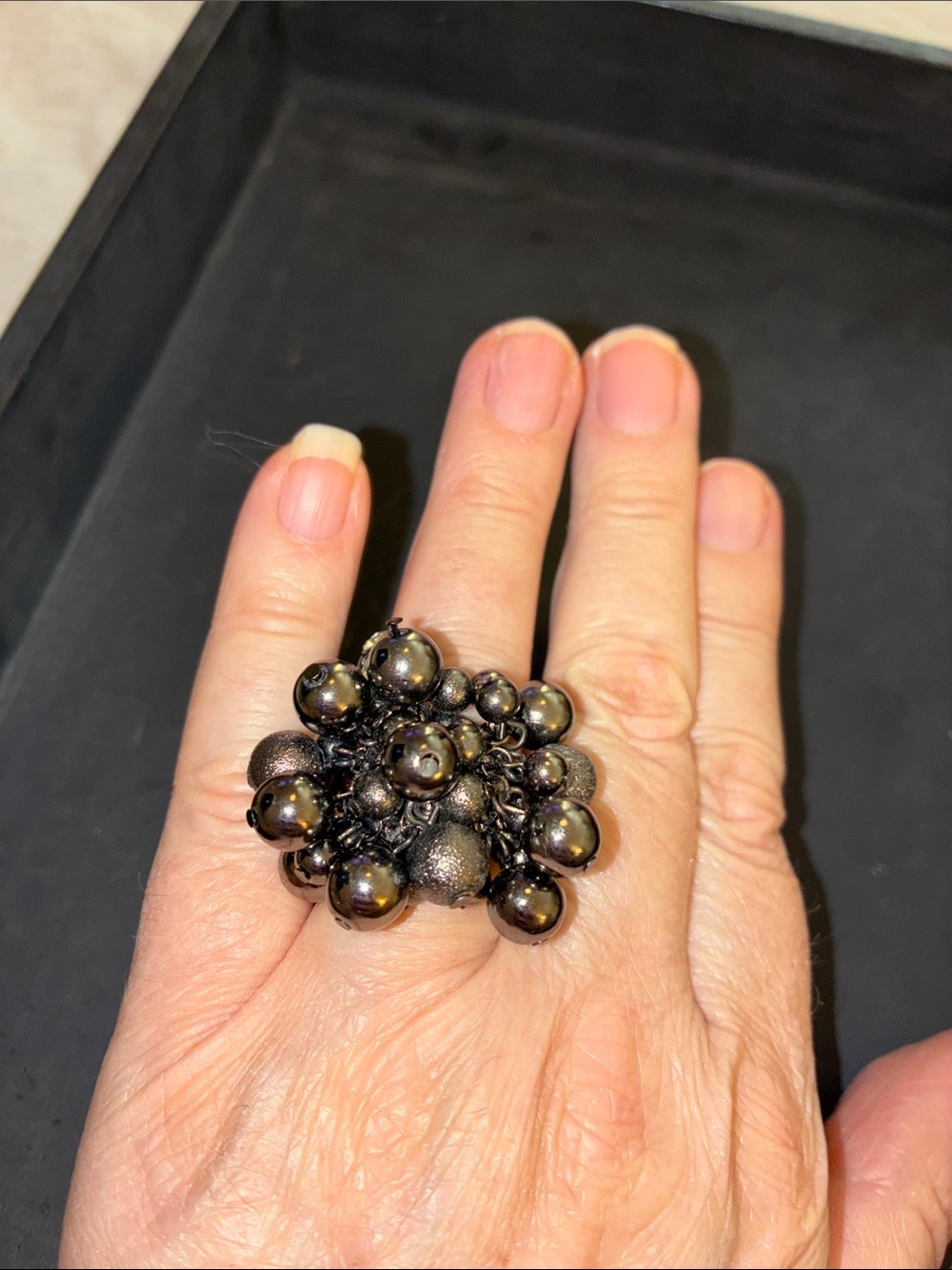 Statement Cluster Stretch Ring in Iridescent Black